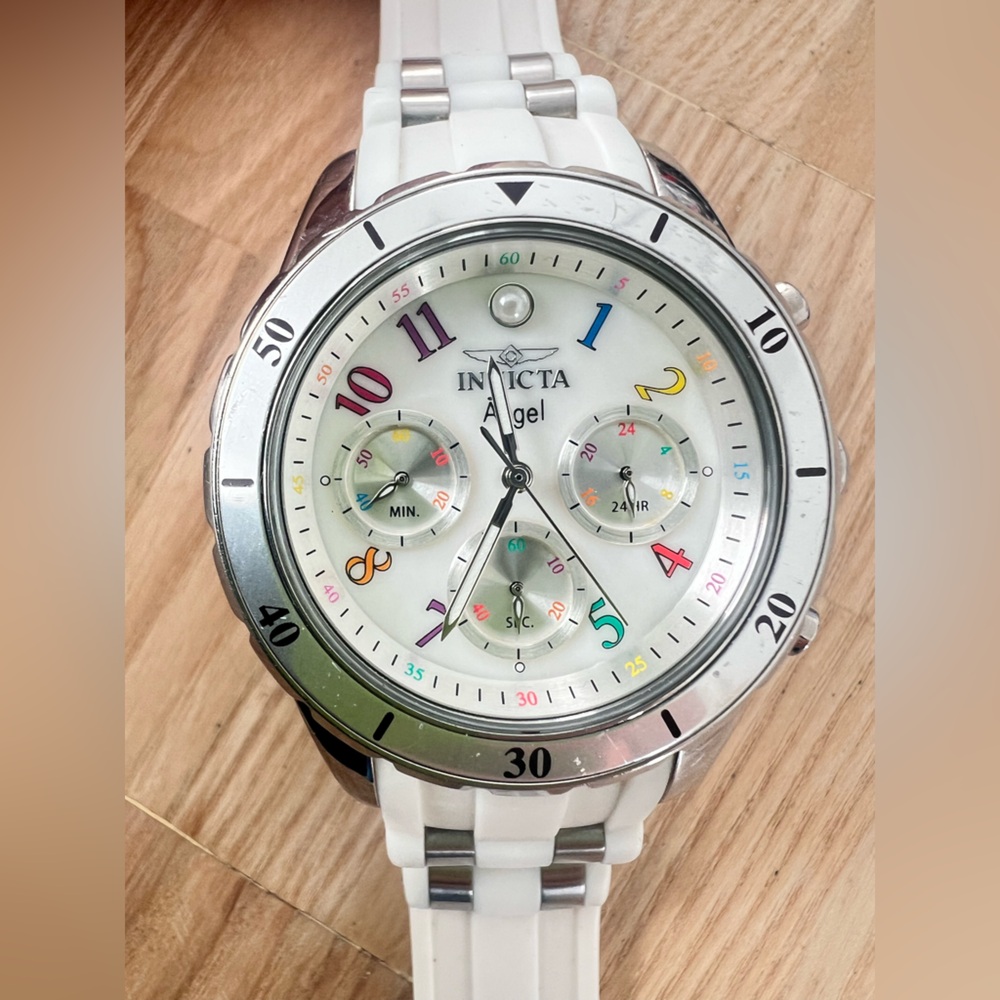Invicta angel ladies silver tone white Chronograph watch NEW BATTERY